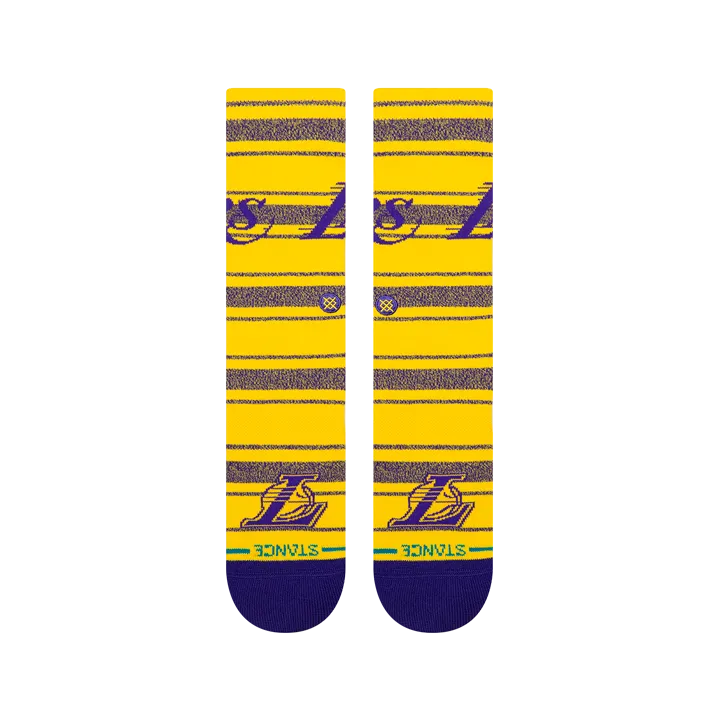 LAKERS HOMESICK CREW