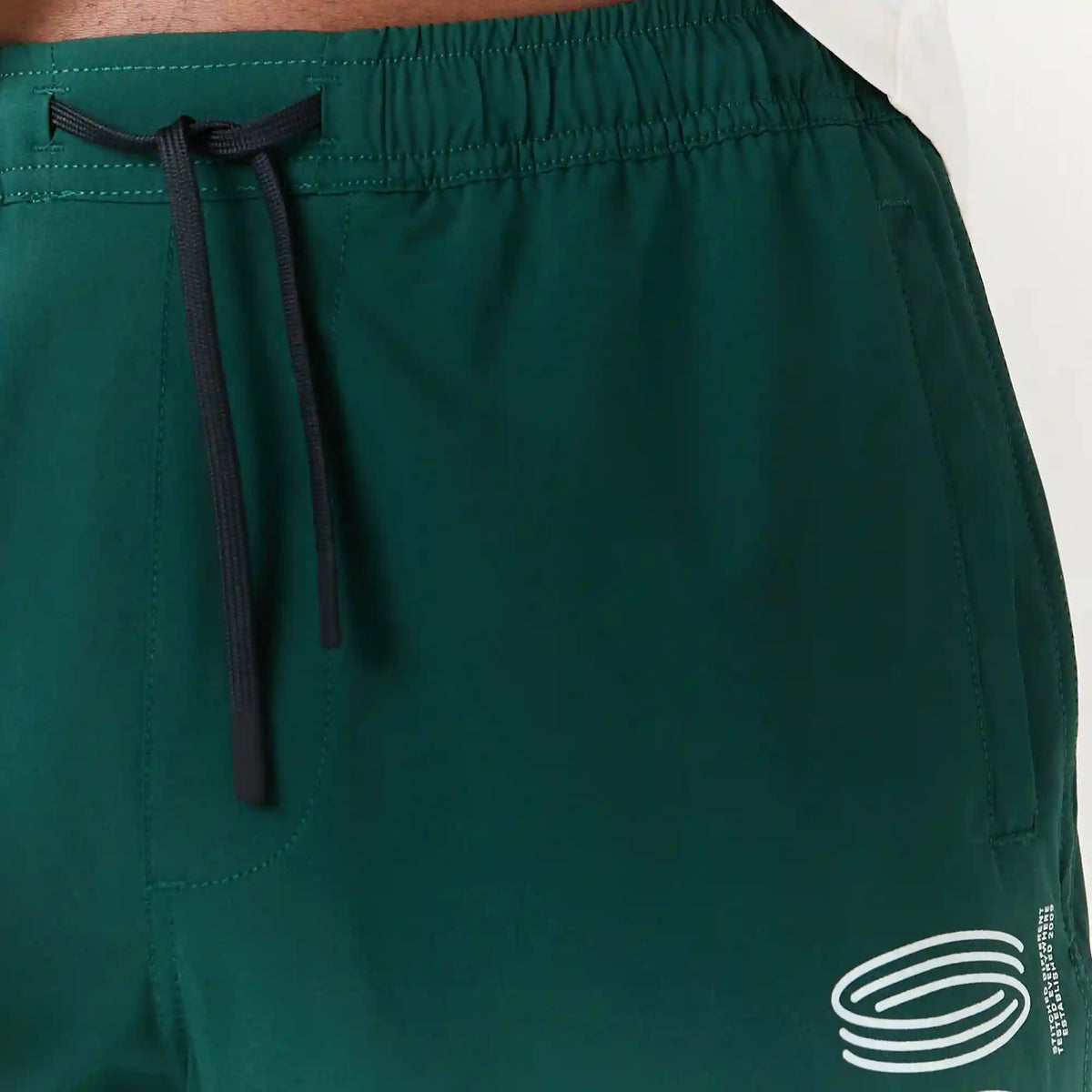 COMPLEX HYBRID SHORT 7 IN