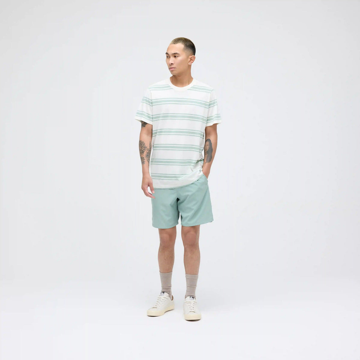 COMPLEX HYBRID SHORT 7 IN